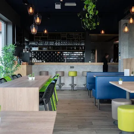 Ibis Budget Oostende Airport 2*