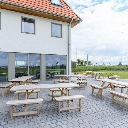 ホテル Ibis Budget Oostende Airport ミデルケルケ