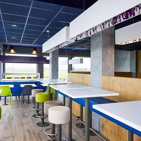 Ibis Budget Oostende Airport ホテル 2*